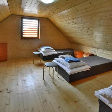 Vakantiehuis House Jaros Awiec Near Tropicana Park