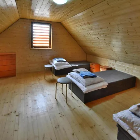 Comfortable In A Peaceful Setting *